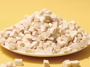 Freeze-dried Chicken Meat Cubes